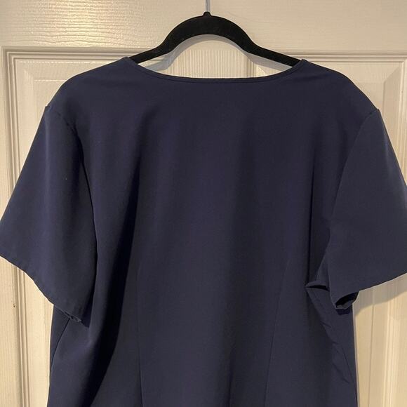 FIGS Casma Three Pocket Scrub Top XL - Picture 7 of 11